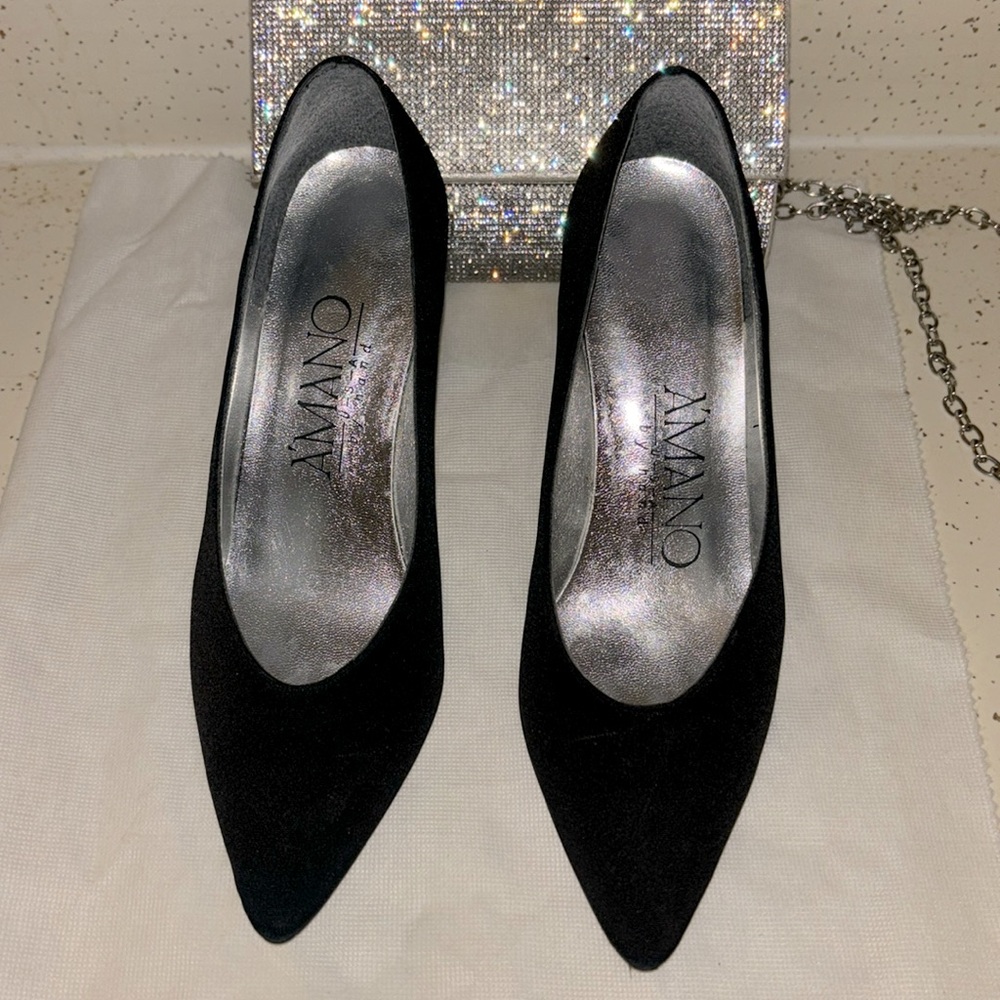 Black Heels by A’mano USA by hand